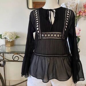 Express Black Sheer Textured Blouse | Women’s Size Xs/Tp